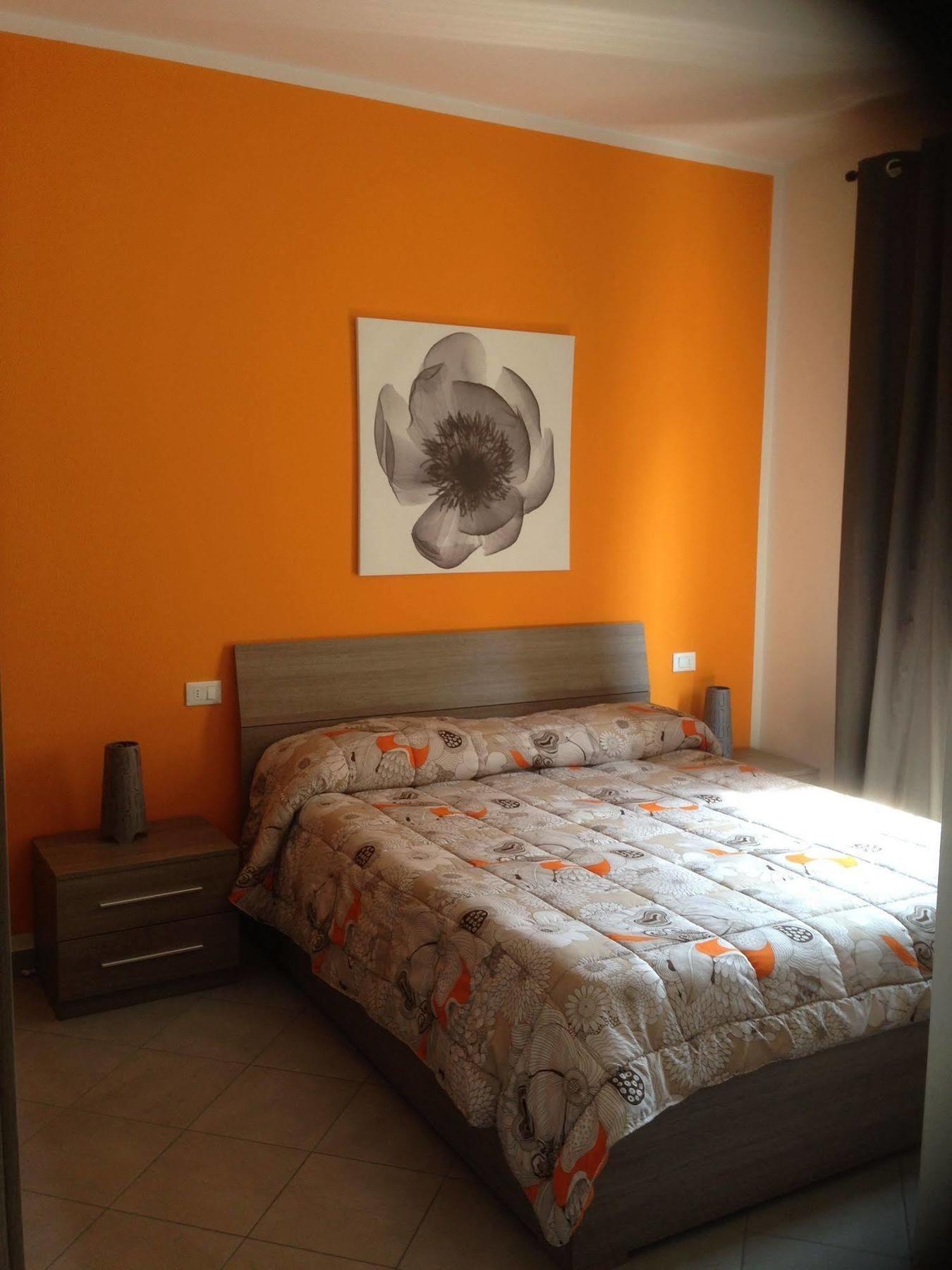 Perla Del Lago Rent Apartments Sirmione Dış mekan fotoğraf